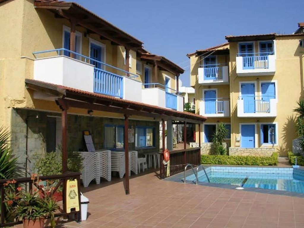 Mareva Hotel Apartments Hersonissos  Eksteriør billede