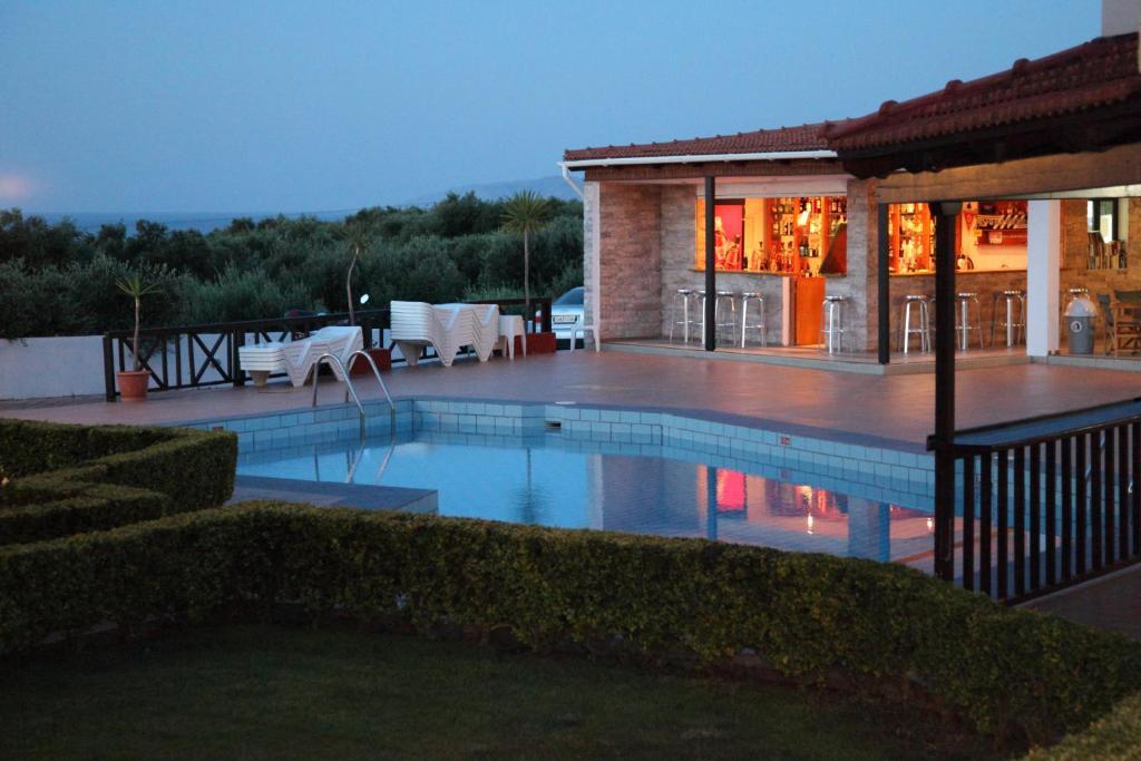 Mareva Hotel Apartments Hersonissos  Eksteriør billede