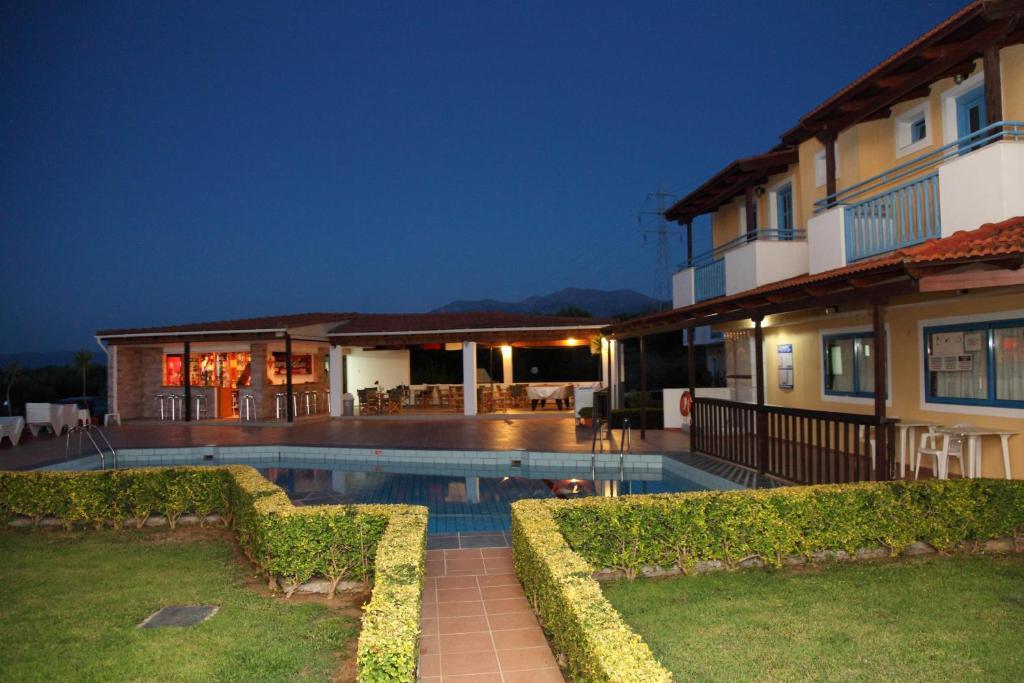 Mareva Hotel Apartments Hersonissos  Eksteriør billede