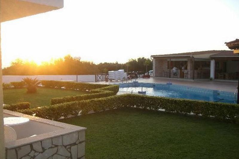 Mareva Hotel Apartments Hersonissos  Eksteriør billede