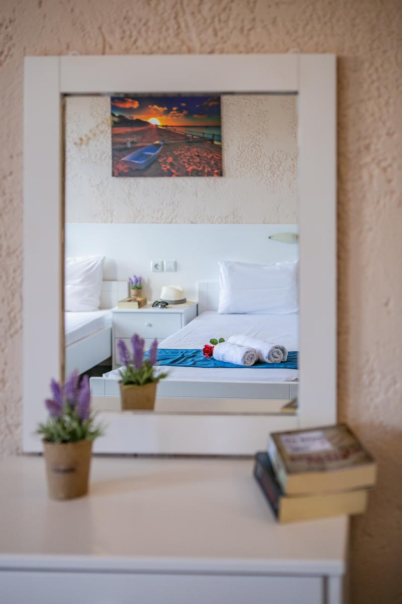 Mareva Hotel Apartments Hersonissos  Eksteriør billede